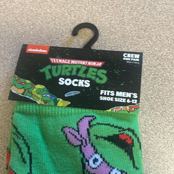 Teenage Mutant Ninja Turtles Crew Socks/ Graphic Novelty Crew Socks - Picture 3 of 3